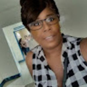 Meet your Posher, Livia